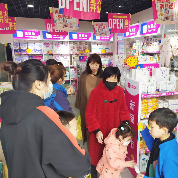 如何成功经营好一家宝宝加盟店?-亲子岛母婴加盟
