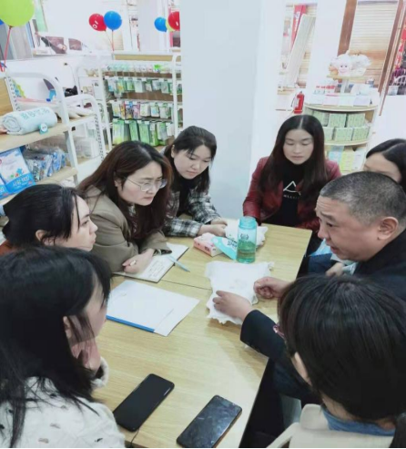 母婴店做好导购培训究竟有多重要！-亲子岛母婴加盟