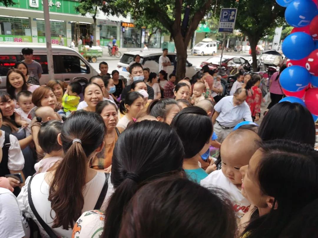 金九，百店齐开，亲子岛母婴加盟店再现开店潮